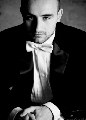 Music Academy for Young Aritsts. Portrait of Igor Pikayzen