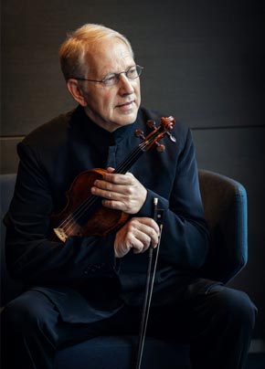 Music Academy for Young Aritsts. Portrait of Schlomo Mintz